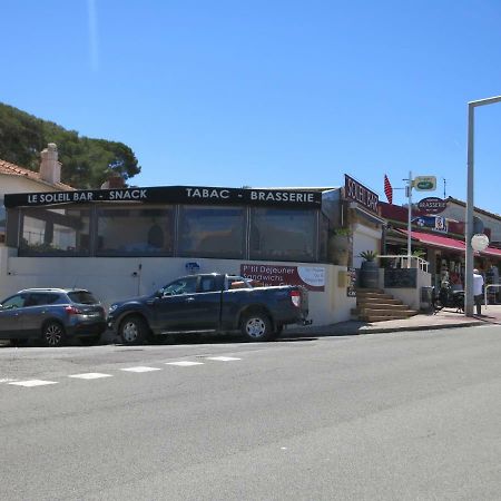 Joli Studio A Front De Mer Saint-Raphaël Exterior foto